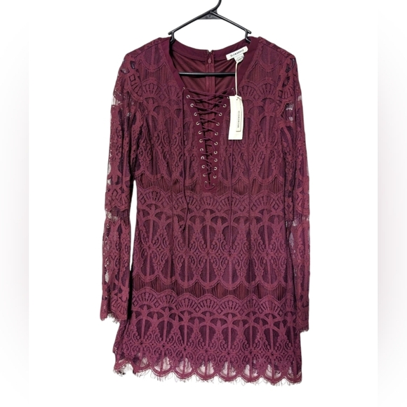 Glamorous Elegant Lace-Up Front Burgundy Wine Boho Fairy Dress Size Large - Picture 7 of 7
